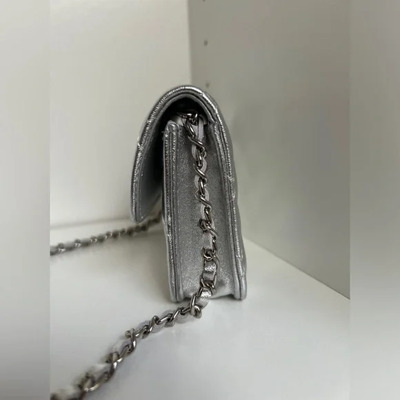 CHANEL Silver Mini Quilted Belt Bag - Picture 5 of 9